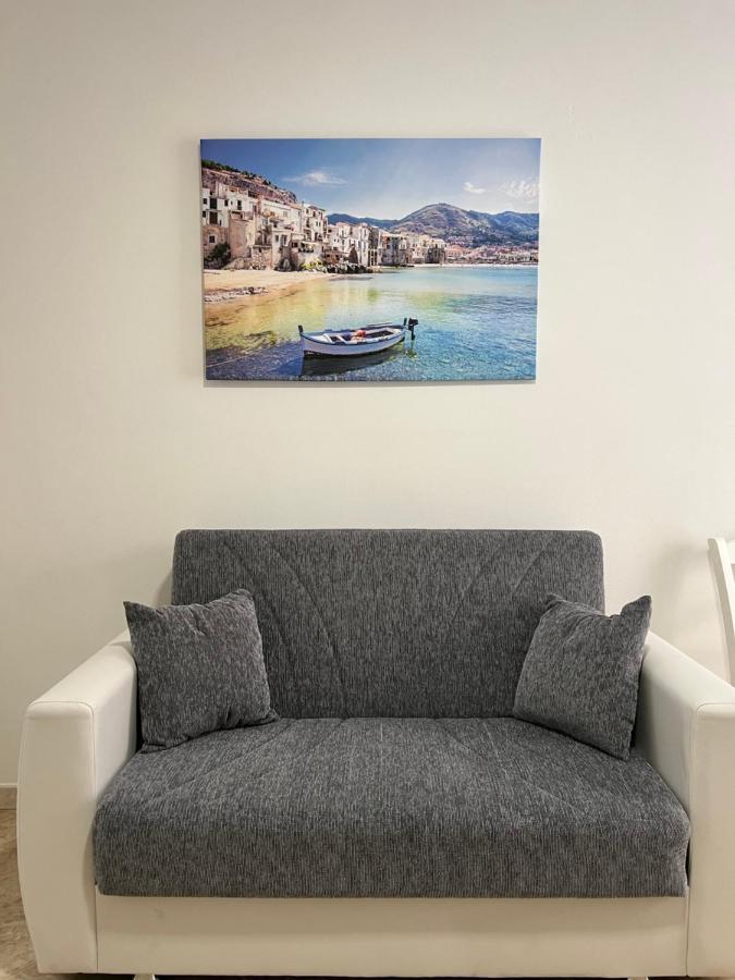 John'S House Apartment เชฟาลู ภายนอก รูปภาพ